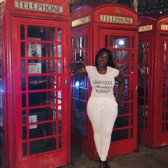 Meet your Posher, Tiffany - Picture 3 of 8